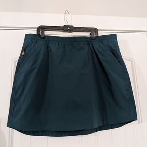 Alaskan Hardgear Duluth Trading Co Women's Green Pull on Tennis Outdoor Skort